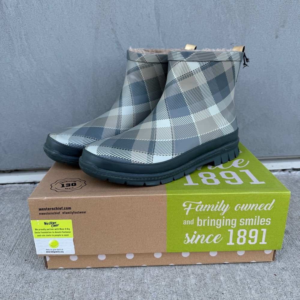 Western Chief Terra Plaid Shorty Rainboot